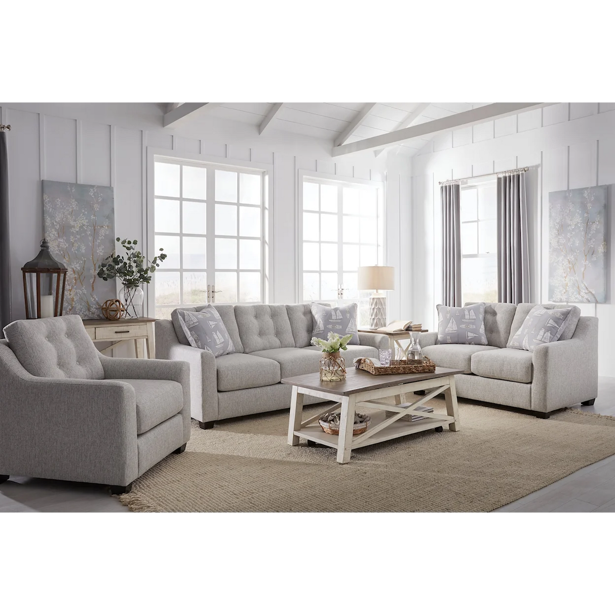 Casual Tufted Loveseat