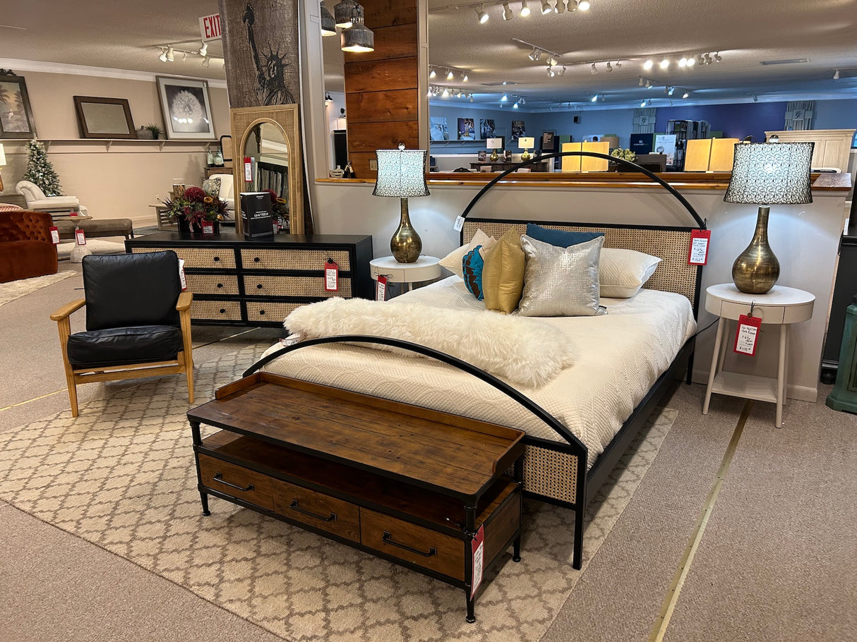 Ivana Storage Entry Bench