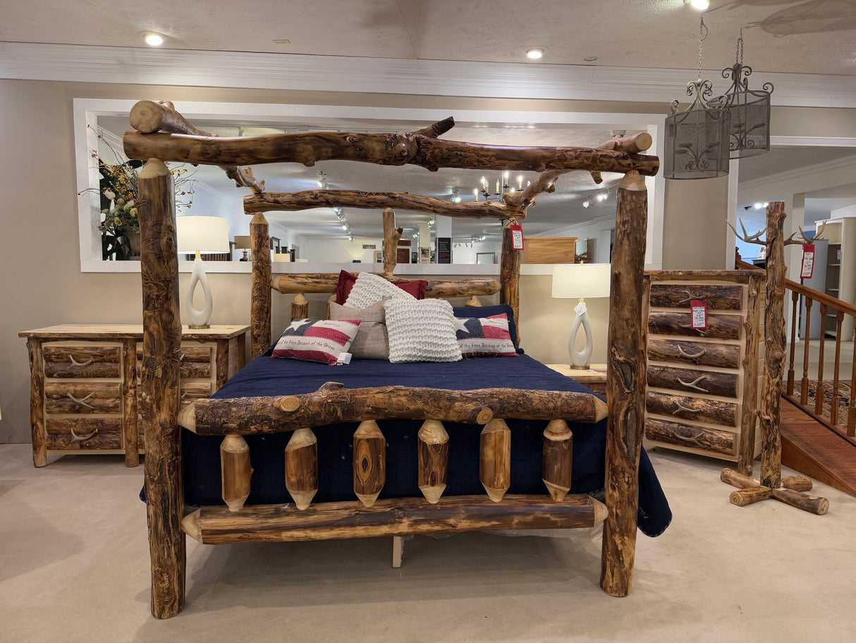 Rustic Canopy Bed