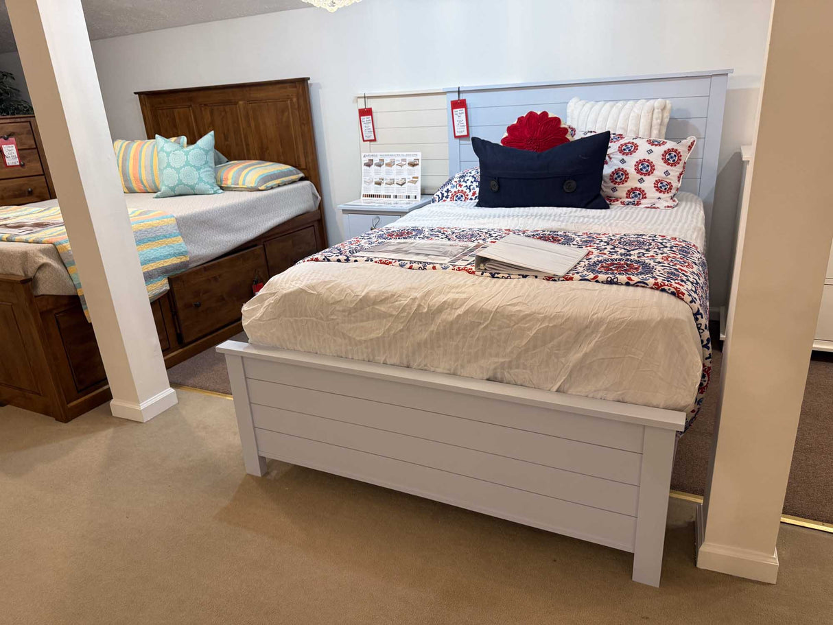 Alder Shiplap Bed