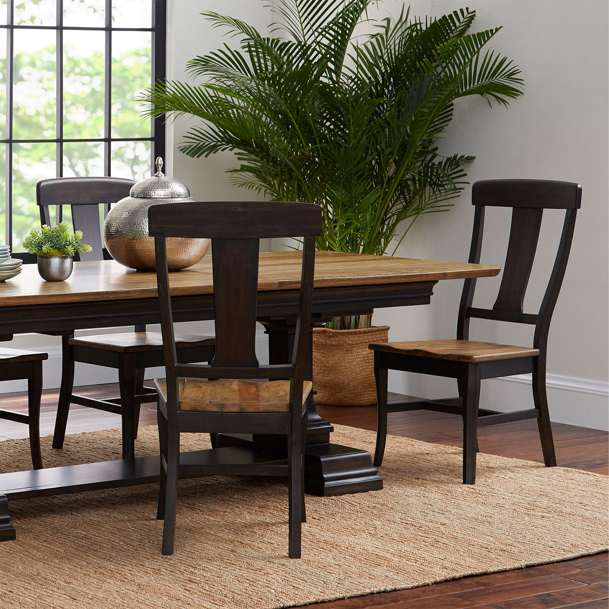 Grand Louie Dining Chair